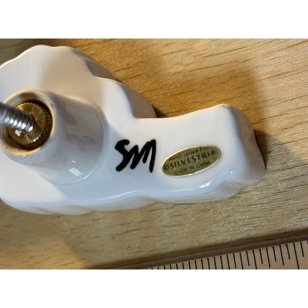 Silvestri Sandra Magsamen Angel Ceramic Wall Hooks Knobs Set of 4 White Heart